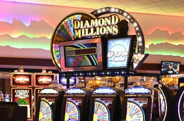 Diamond Millions slot machine